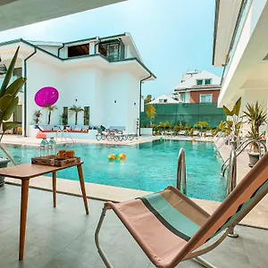 S-cape Otel Fethiye